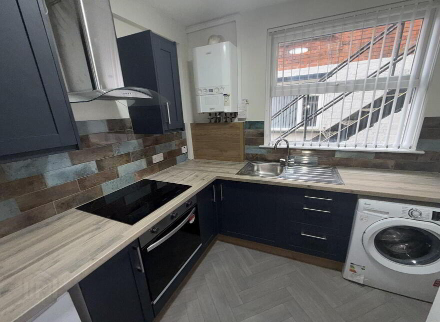 2, 26 Stranmillis Road, Belfast, BT9 5AA