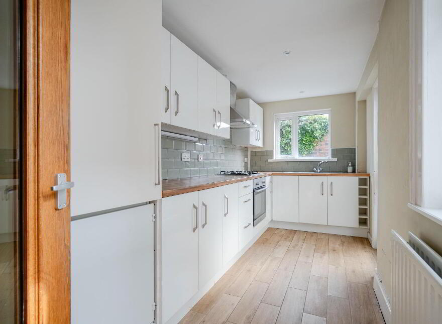 10 Stanley Road, Bangor, BT20 5EL