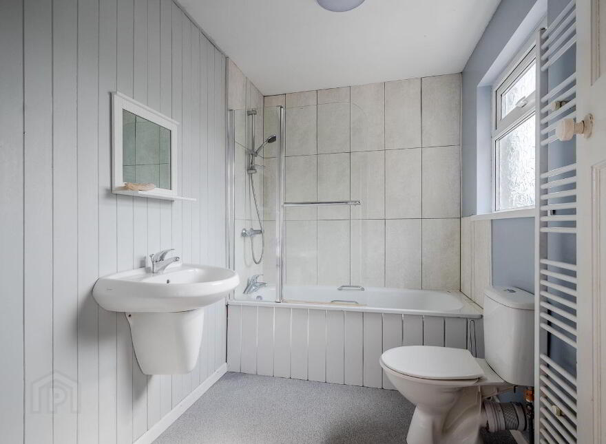 10 Stanley Road, Bangor, BT20 5EL