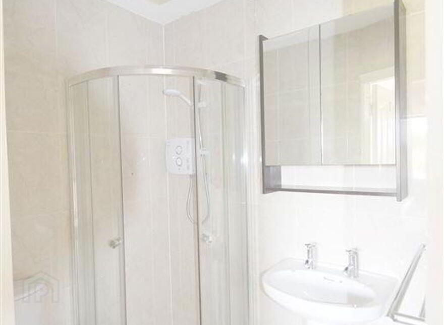 The Cedars, Hophill, Tullamore, R35HN27