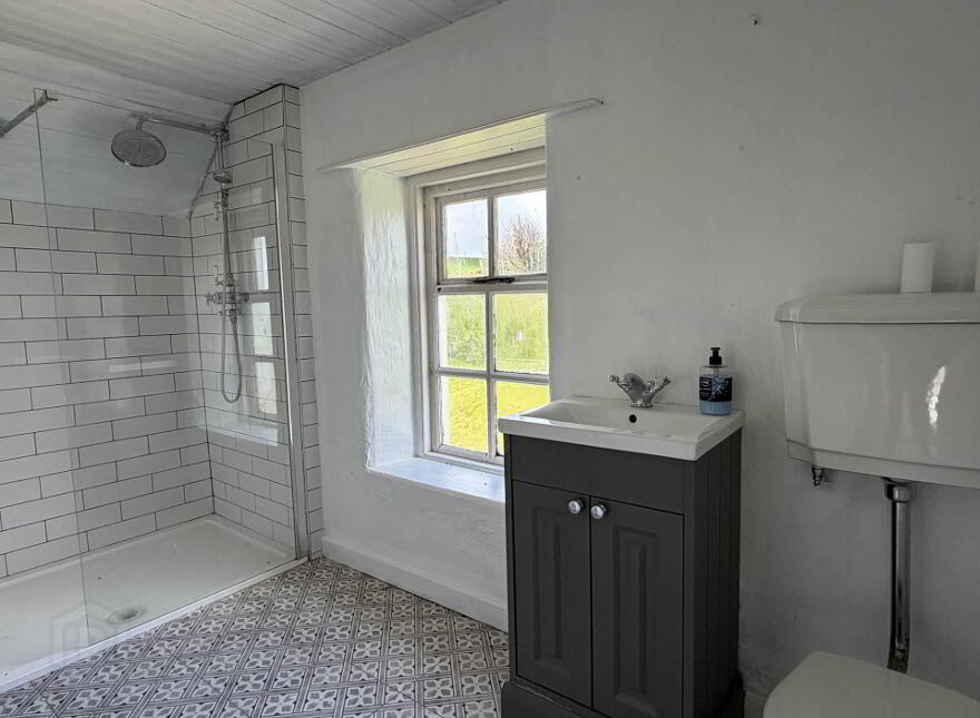Killeens Cottage, Enniskeane, P47Y512