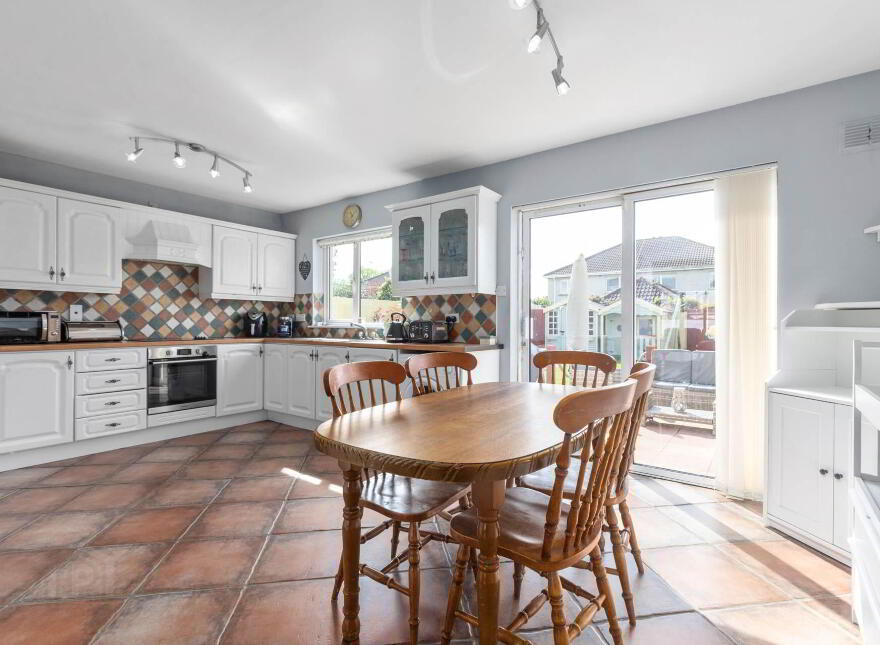 7 Oak Drive, Beaufort Place, Navan, C15X6VE
