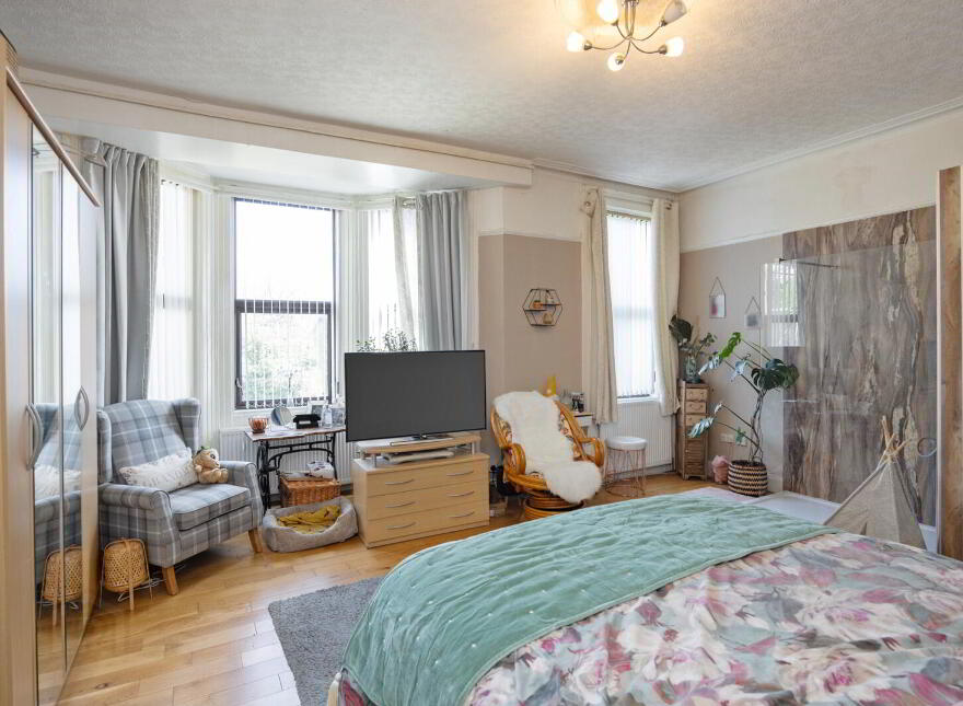 16 Cliftonville Road, Belfast, BT14 6JX