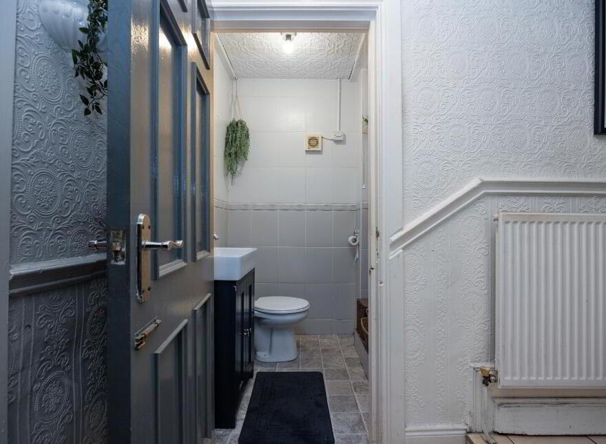 16 Cliftonville Road, Belfast, BT14 6JX