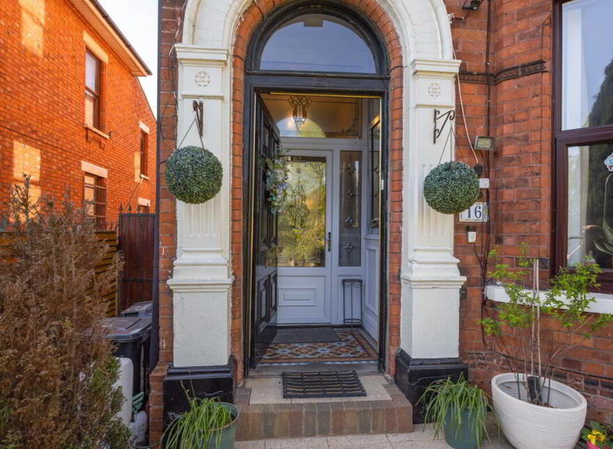 16 Cliftonville Road, Belfast, BT14 6JX