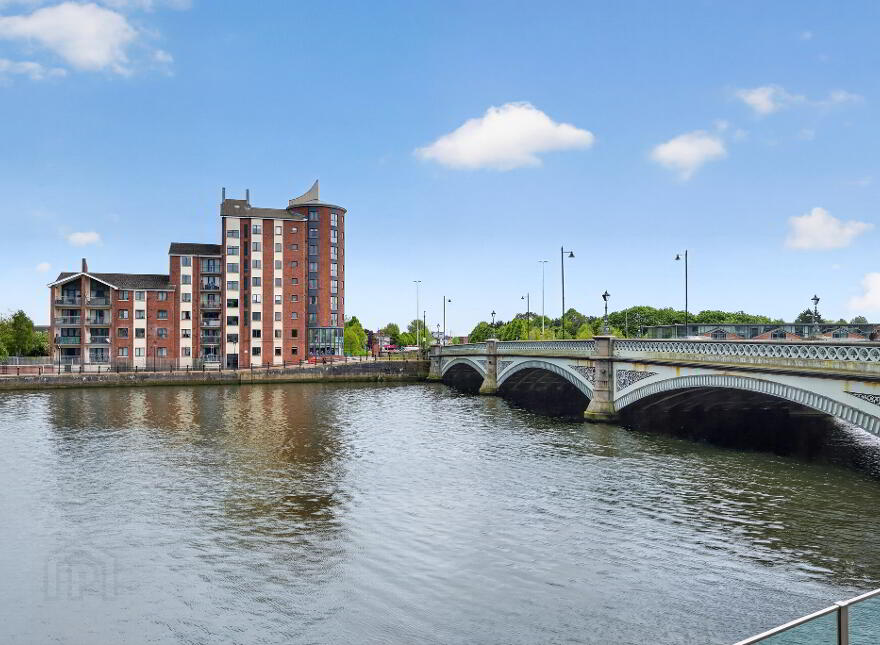 4 St Johns Wharf, Belfast, BT1 3LT