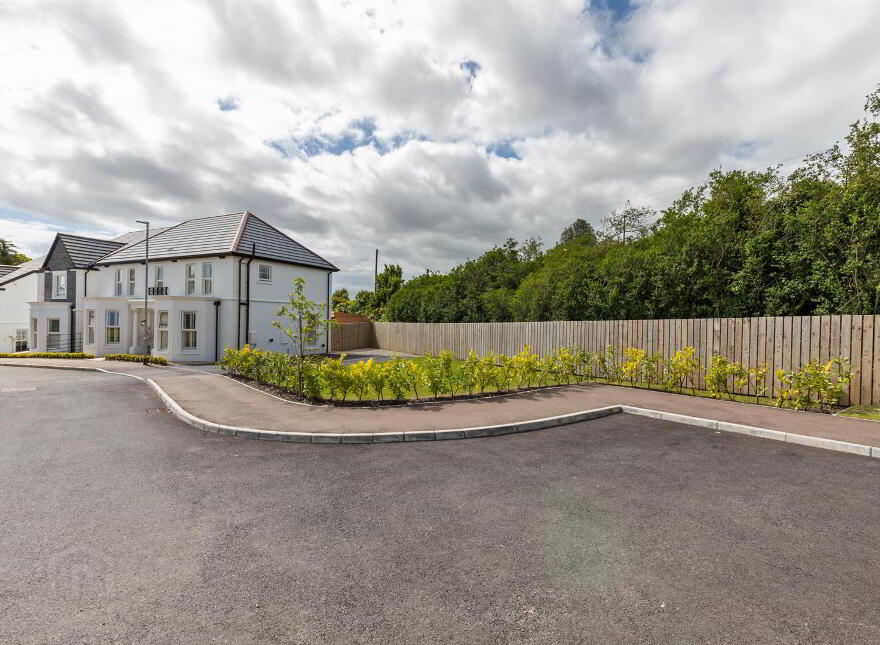 6 Brynmor Park, Newtownards, BT23 7JN