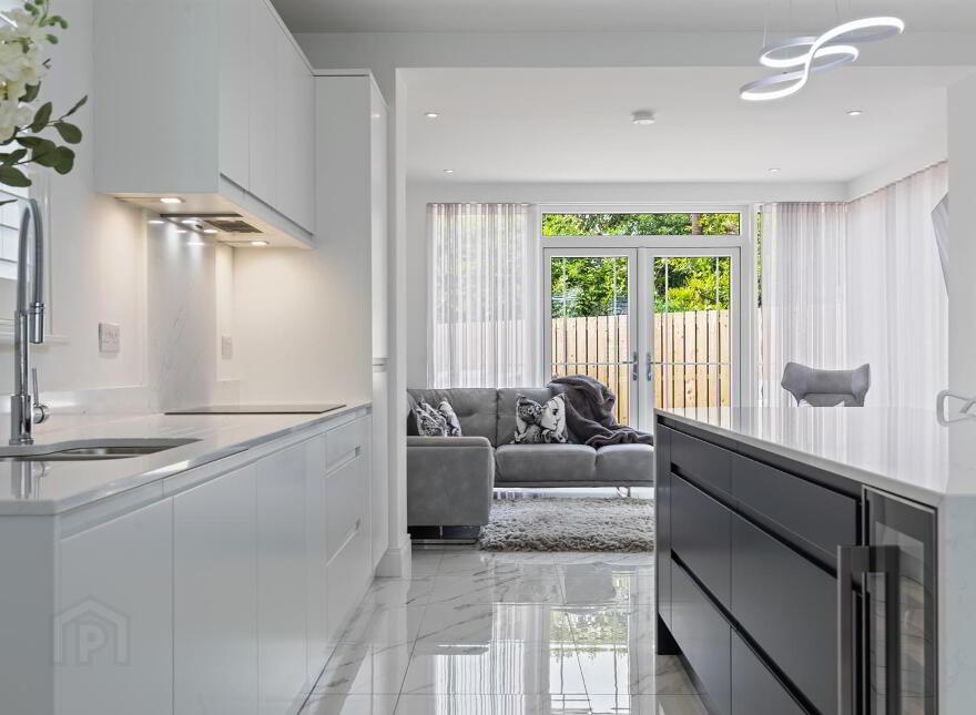 6 Brynmor Park, Newtownards, BT23 7JN