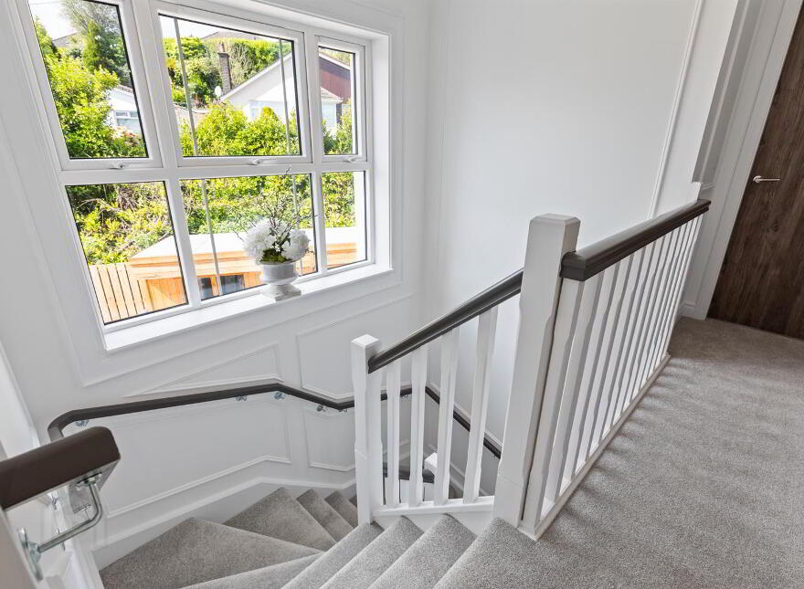 6 Brynmor Park, Newtownards, BT23 7JN