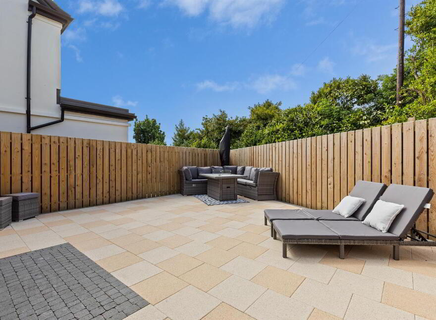 6 Brynmor Park, Newtownards, BT23 7JN