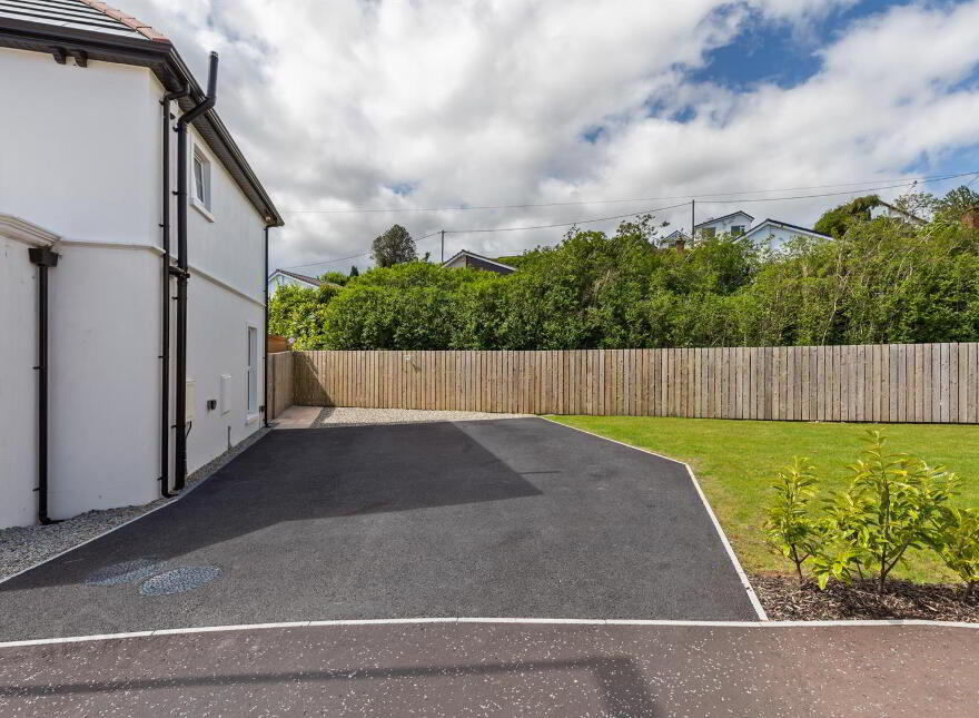 6 Brynmor Park, Newtownards, BT23 7JN