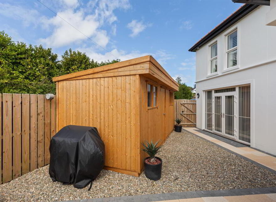 6 Brynmor Park, Newtownards, BT23 7JN