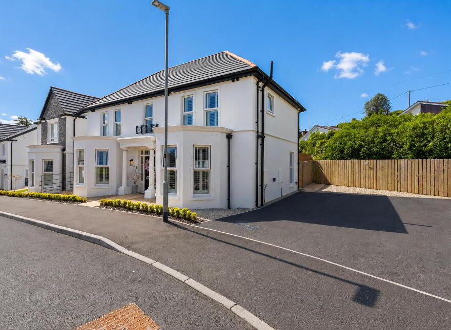6 Brynmor Park, Newtownards, BT23 7JN