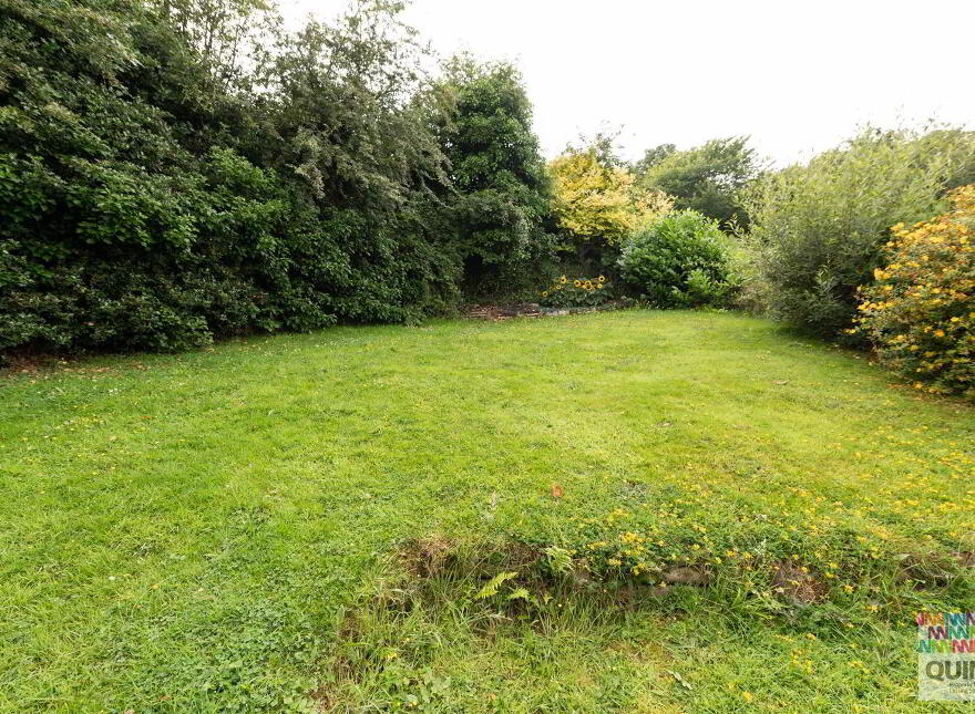 46 Hillfoot Crescent, Ballynahinch, BT24 8ET