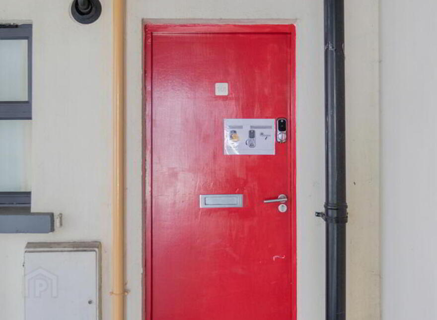 101 Lucas Building, Belfast, BT2 8HB