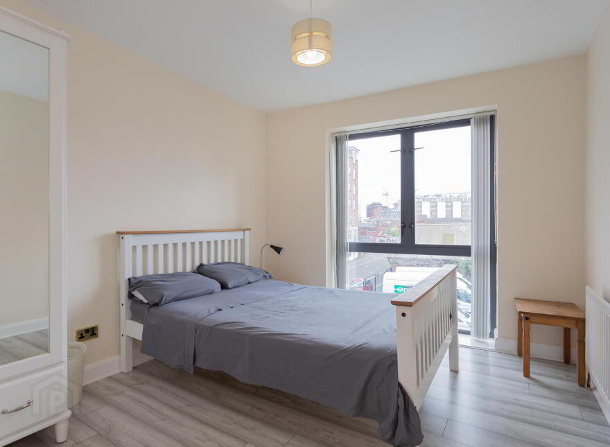 101 Lucas Building, Belfast, BT2 8HB