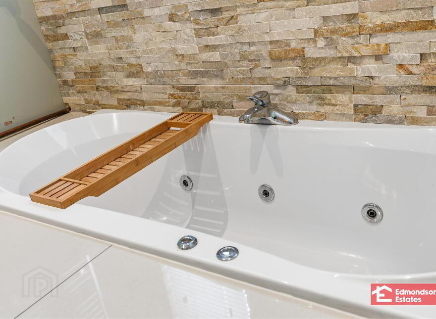 39b Lislunnan Road, Kells, Ballymena, BT42 3NR