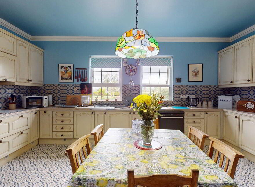 Crindle House, 162 Seacoast Road, Limavady, BT49 9EG