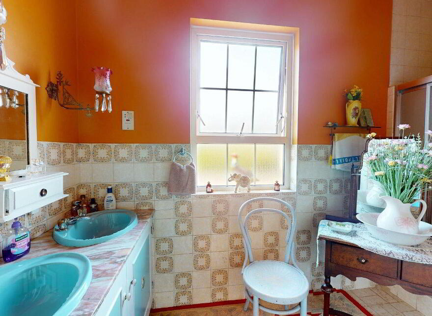 Crindle House, 162 Seacoast Road, Limavady, BT49 9EG