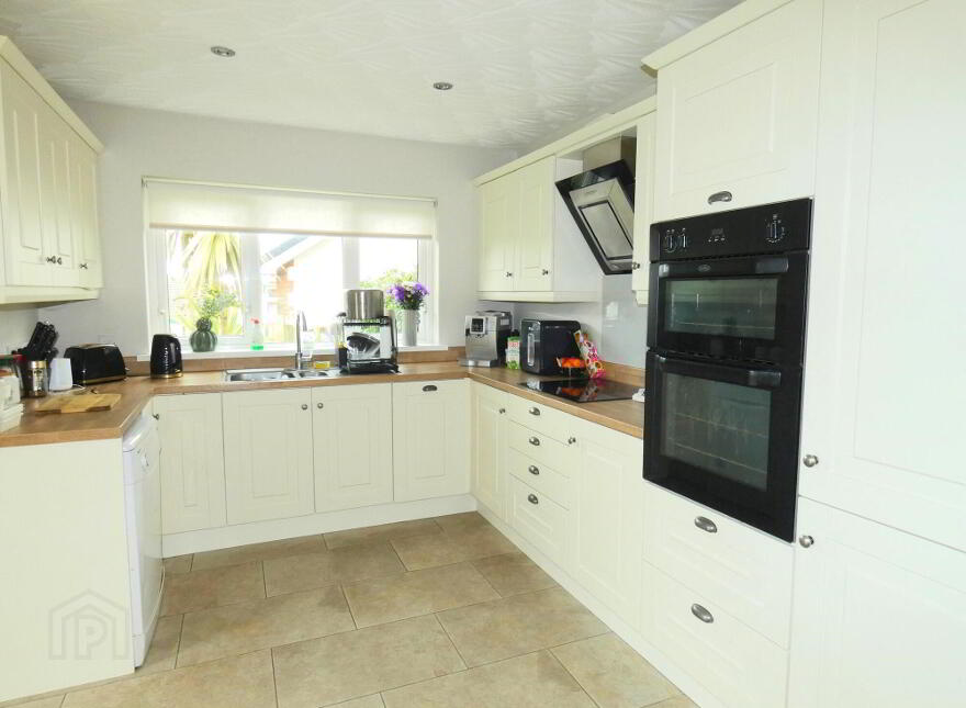 10 Castlehill Crescent, Ballymoney, BT53 6TL