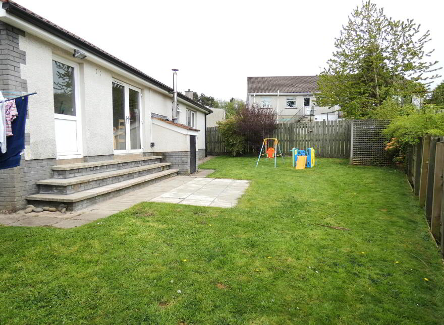 10 Castlehill Crescent, Ballymoney, BT53 6TL