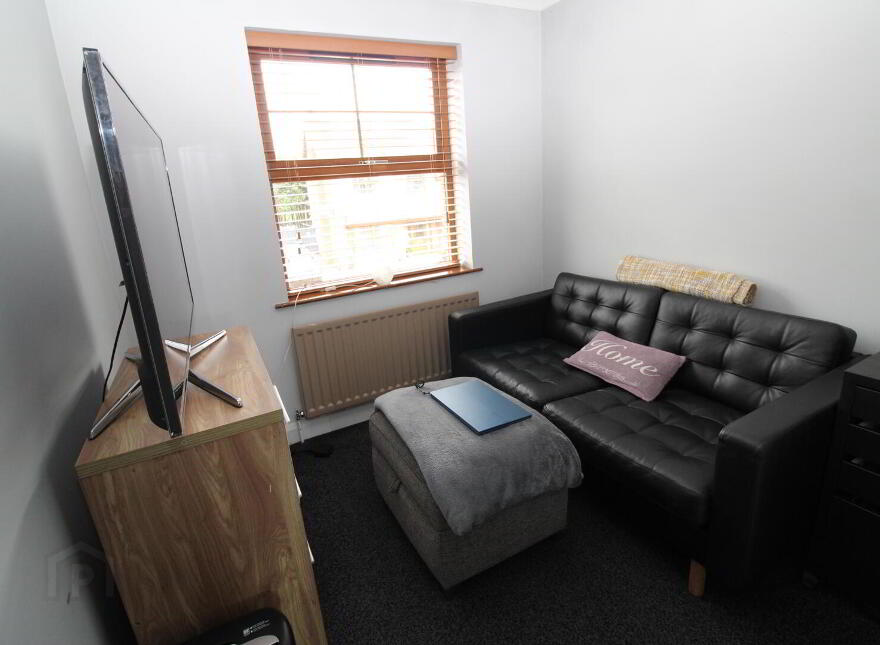 8 Laurelhill, Newtownabbey, BT36 5SZ