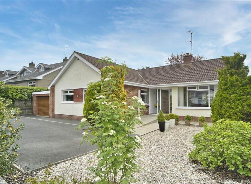 23 Coolsara Park, Lisburn, BT28 3BG