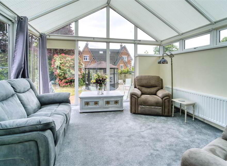 23 Coolsara Park, Lisburn, BT28 3BG