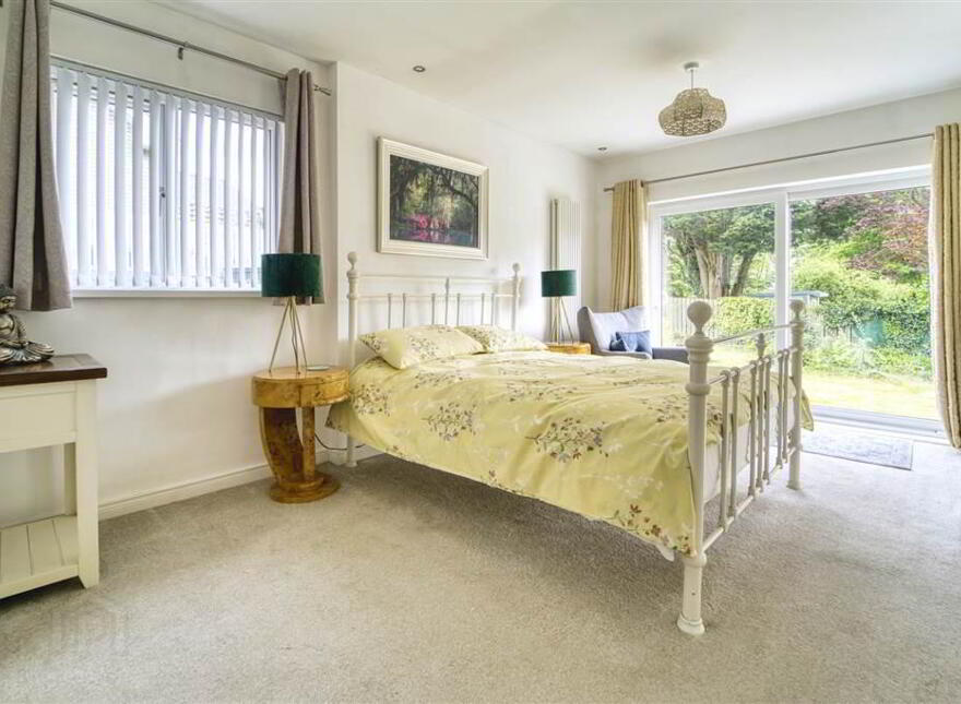23 Coolsara Park, Lisburn, BT28 3BG