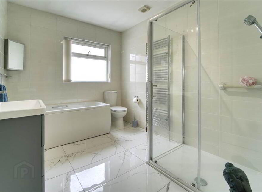 23 Coolsara Park, Lisburn, BT28 3BG