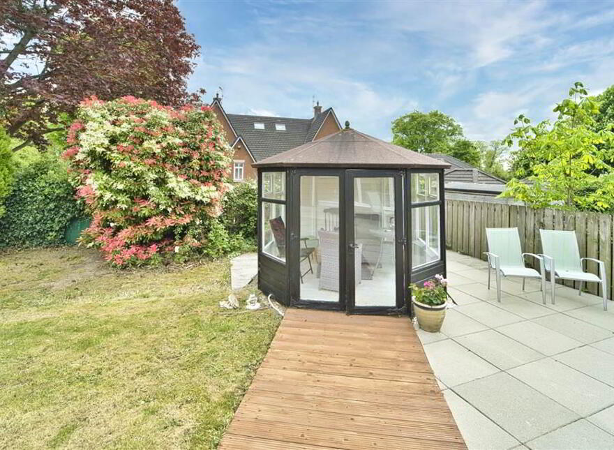 23 Coolsara Park, Lisburn, BT28 3BG