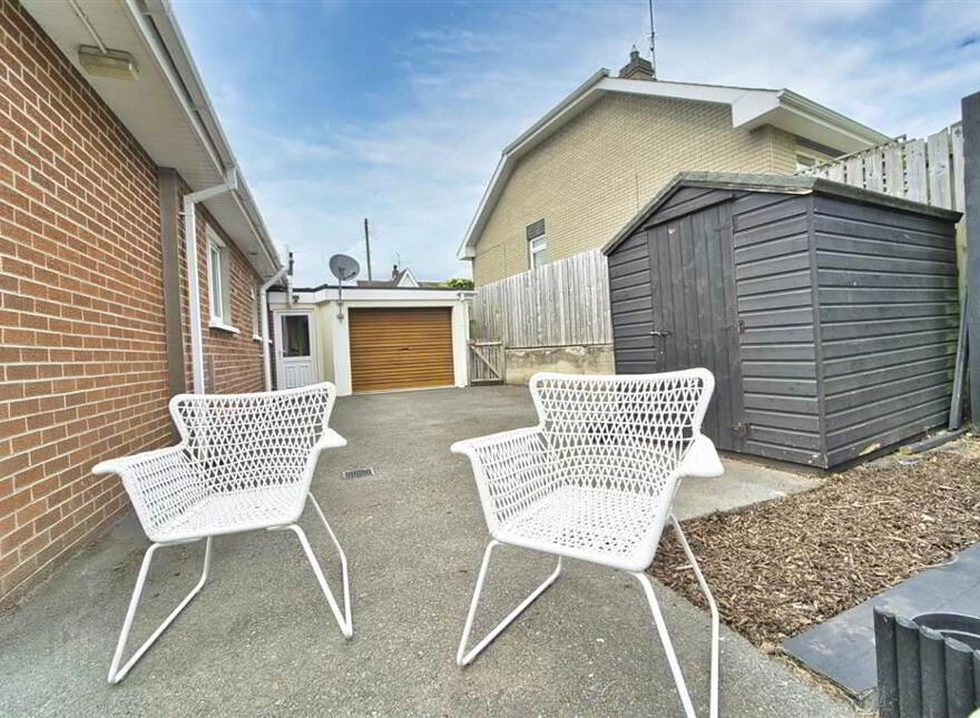 23 Coolsara Park, Lisburn, BT28 3BG