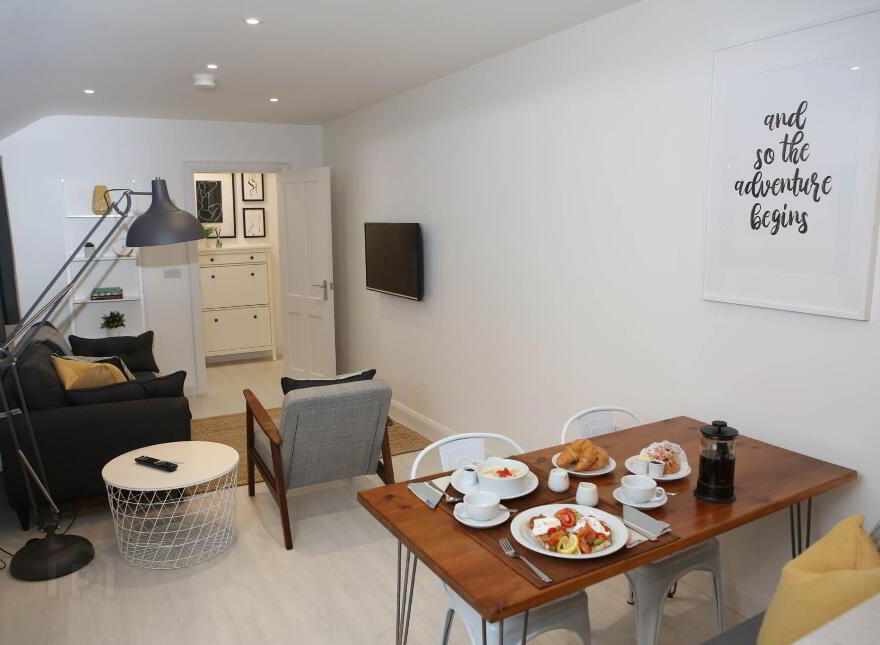 Apartment 1 - 11 East Bridge St, Enniskillen, BT74 7BW