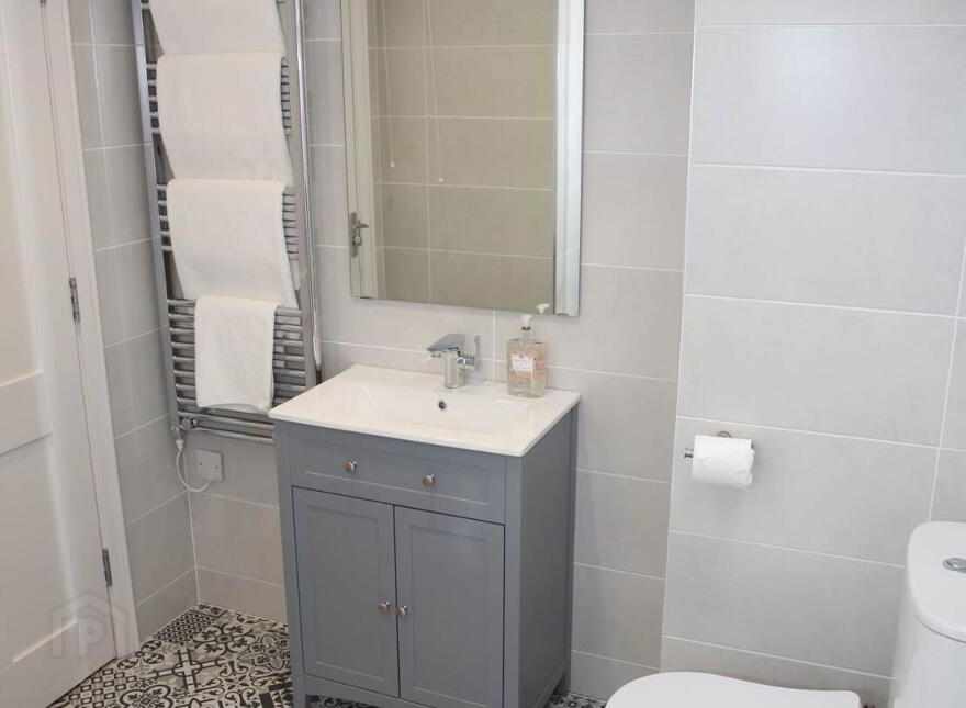 Apartment 1 - 11 East Bridge St, Enniskillen, BT74 7BW