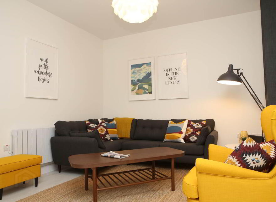 Apartment 2 - 11 East Bridge St, Enniskillen, BT74 7BW