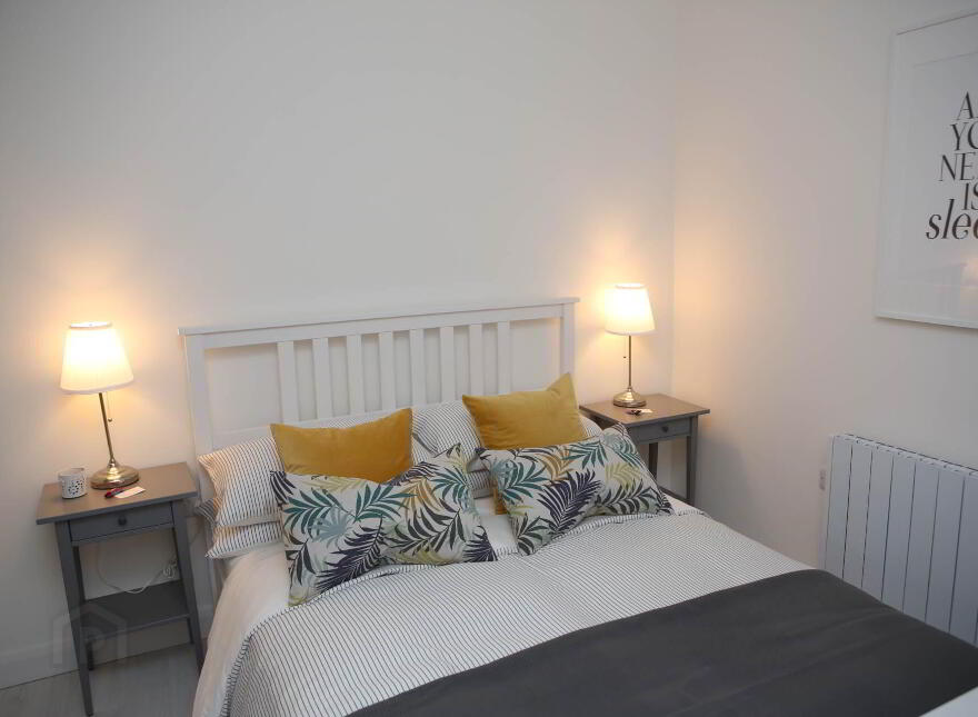 Apartment 2 - 11 East Bridge St, Enniskillen, BT74 7BW