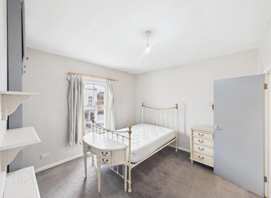 38 Sunnyside Street, Belfast, BT7 3EX