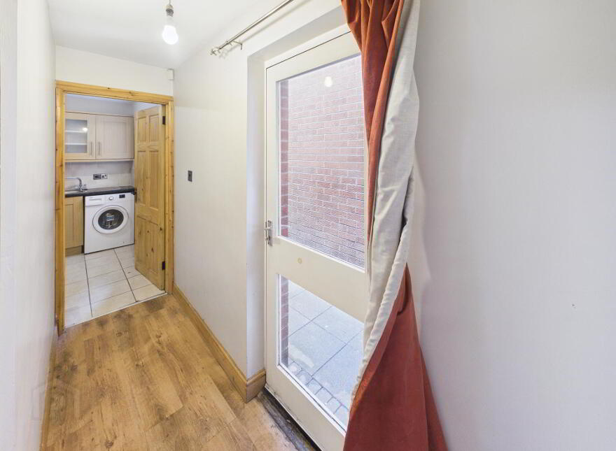 38 Sunnyside Street, Belfast, BT7 3EX