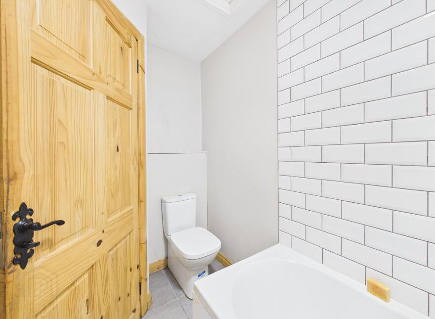 38 Sunnyside Street, Belfast, BT7 3EX