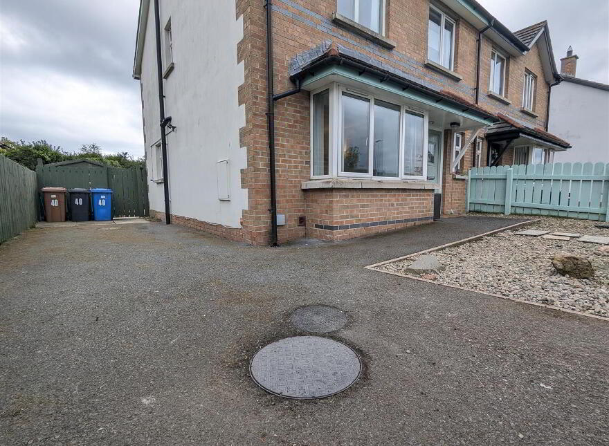 40 Castleglen Park, Dundrum, Newcastle, BT33 0WL