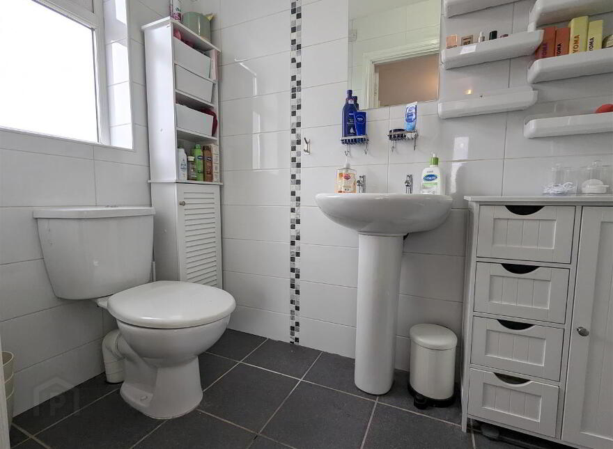 40 Castleglen Park, Dundrum, Newcastle, BT33 0WL