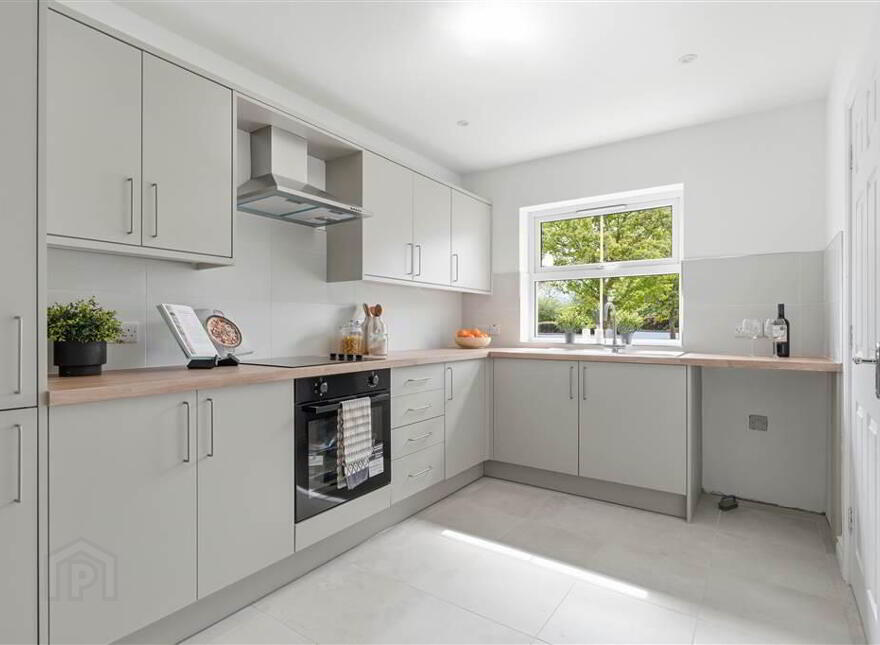 7 Rosses Stables, Ballymena, BT42 2SF