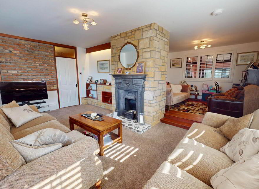 75 Oakfield Road, Enniskillen, BT92 2GN