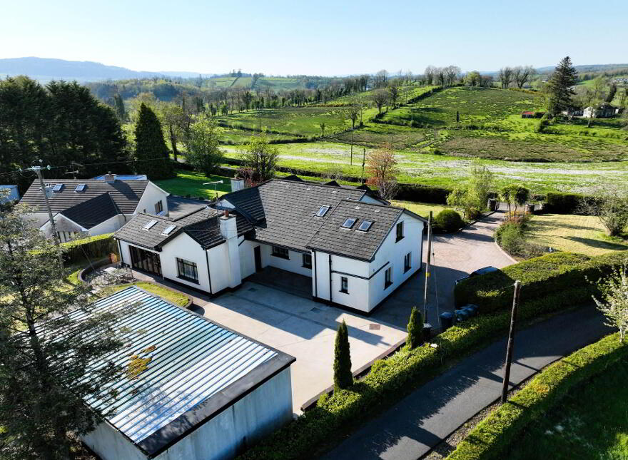 75 Oakfield Road, Enniskillen, BT92 2GN