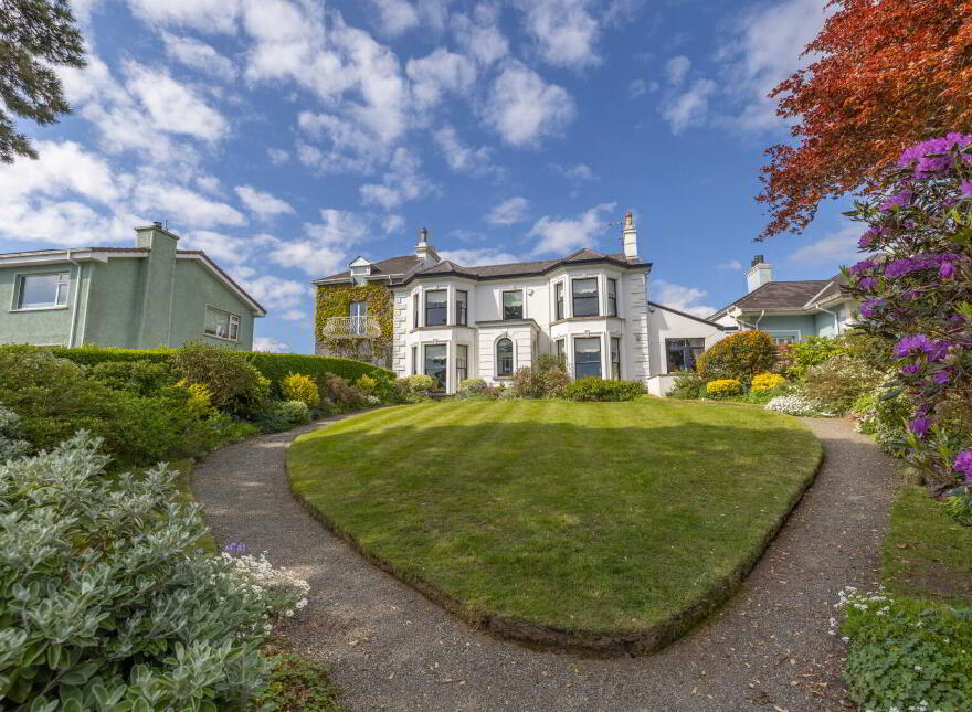 37 Seaview, Warrenpoint, Newry, BT34 3NJ