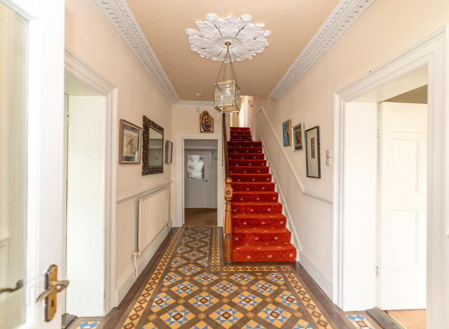37 Seaview, Warrenpoint, Newry, BT34 3NJ