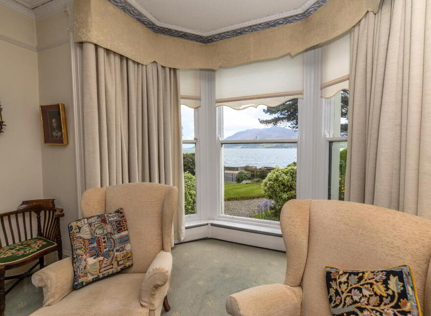 37 Seaview, Warrenpoint, Newry, BT34 3NJ