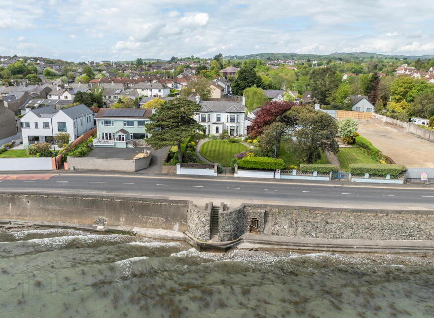 37 Seaview, Warrenpoint, Newry, BT34 3NJ