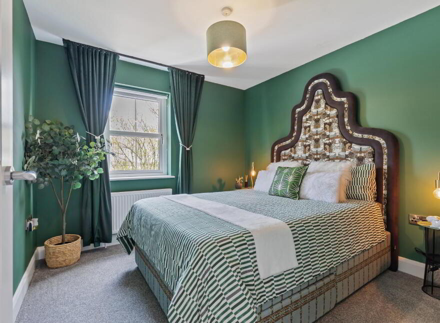 21 Scrabo Heights, Newtownards, BT23 4AG