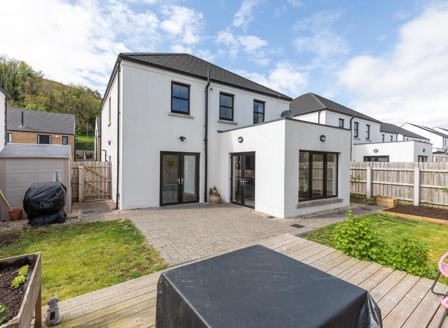 21 Scrabo Heights, Newtownards, BT23 4AG